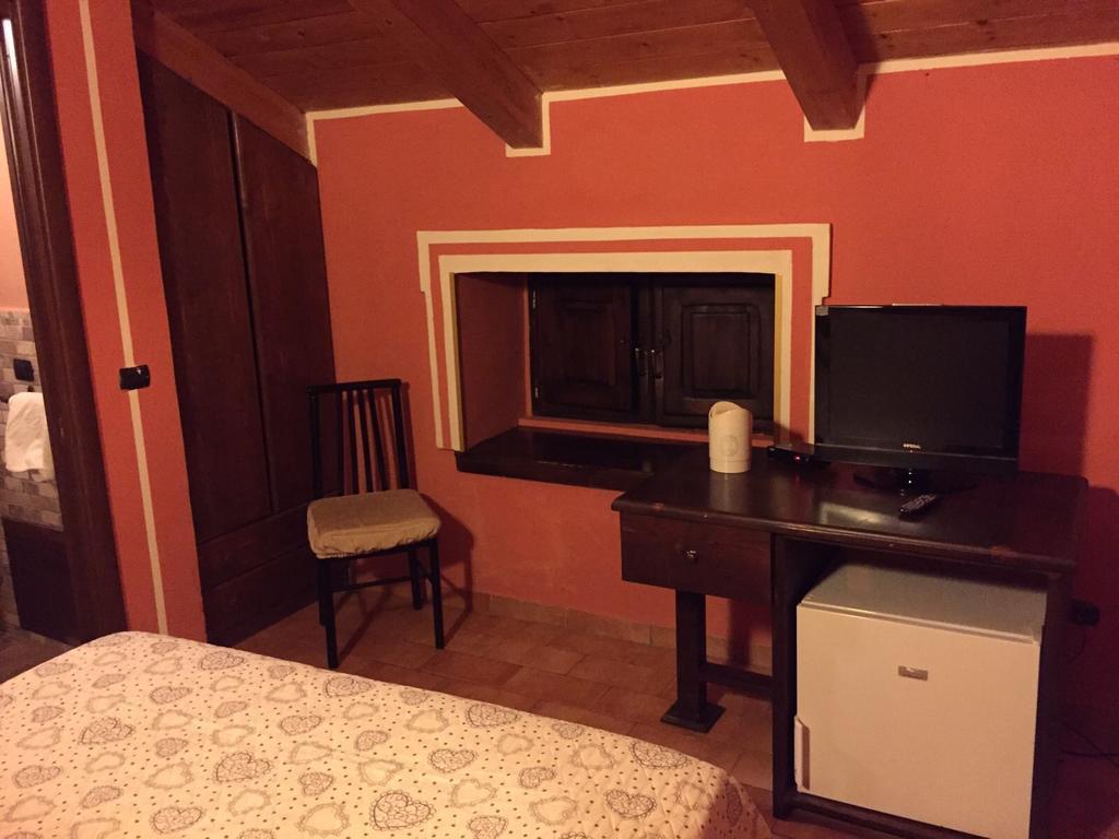 Отель Il Casello Паола Номер фото